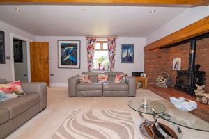 Photo 19- click for photo gallery